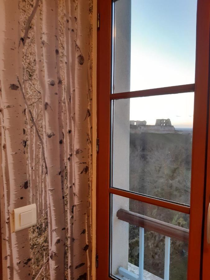 Chambres d'hôtes sur la Courtine de Coucy Exterior foto