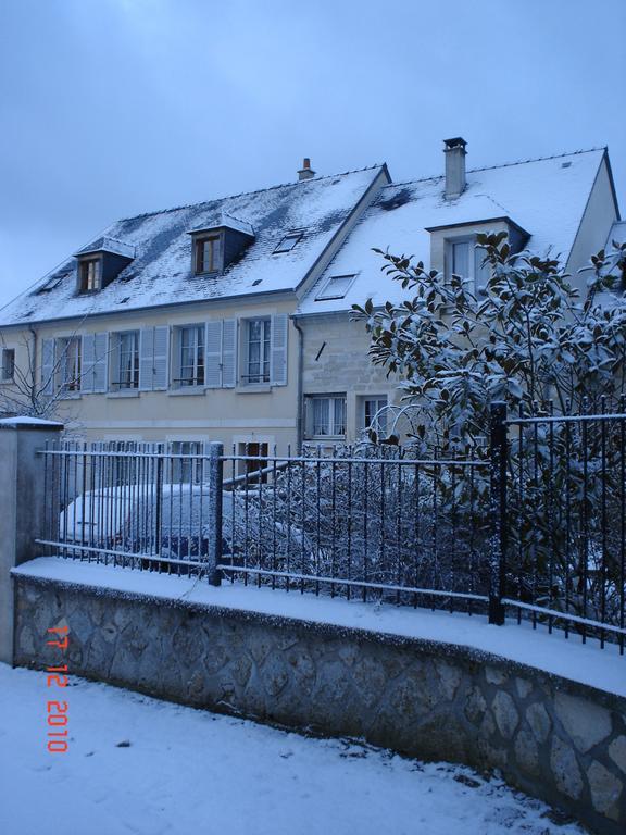 Chambres d'hôtes sur la Courtine de Coucy Exterior foto