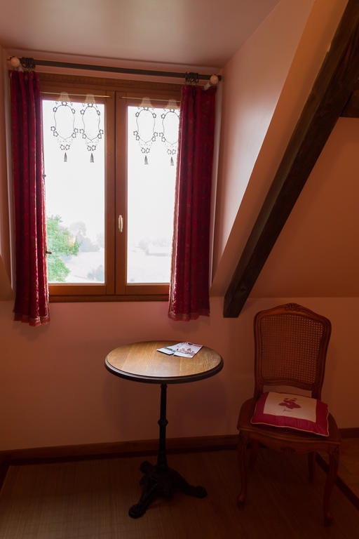 Chambres d'hôtes sur la Courtine de Coucy Exterior foto